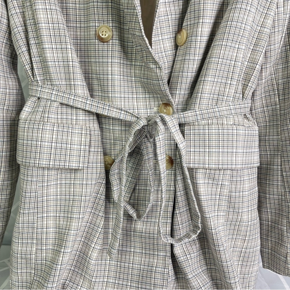 Free People Beige Plaid Belted Blazer Like New - Picture 3 of 12